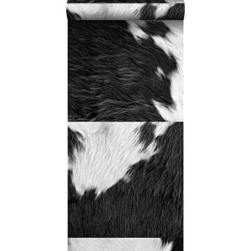 vlies wallpaper XXL koeienhuid-look zwart wit
